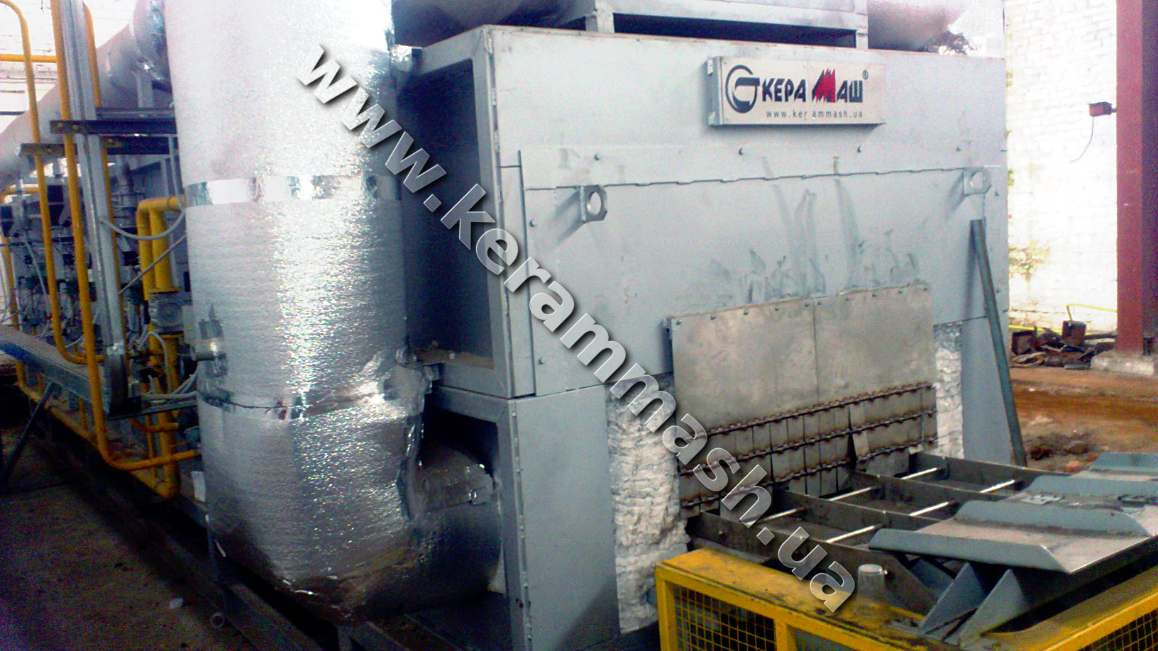 Промышленная конвейерная печь для термообработки торсионных валов и пружин